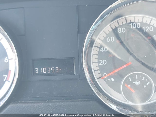 40088164 :رقم المزاد ، 2D4RN4DGXBR762030 vin ، 2011 Dodge Grand Caravan Express مزاد بيع