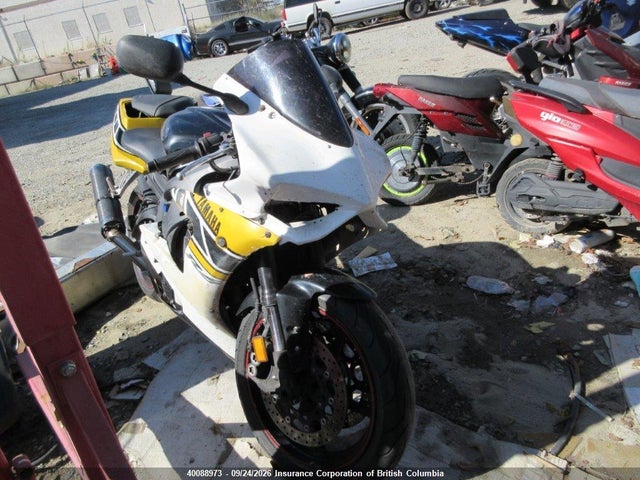 40088973 :رقم المزاد ، JYARJ06NX5A002584 vin ، 2005 Yamaha Yzfr6 Sb مزاد بيع