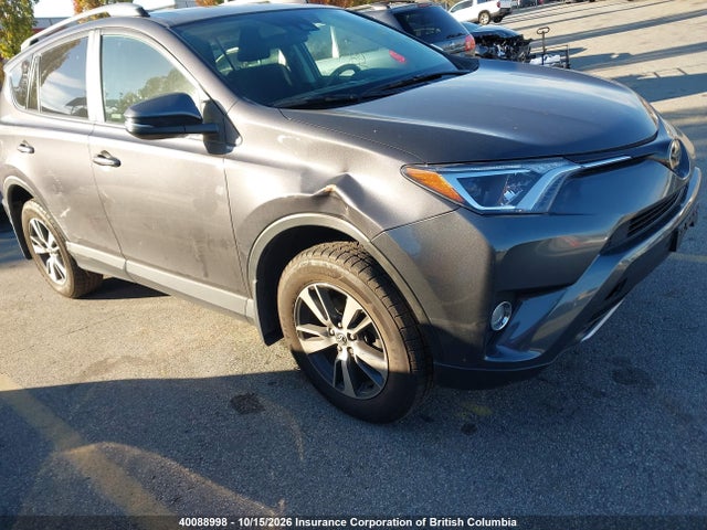 Продажа на аукционе авто 2017 Toyota Rav4, vin: 2T3RFREV8HW587893, номер лота: 40088998