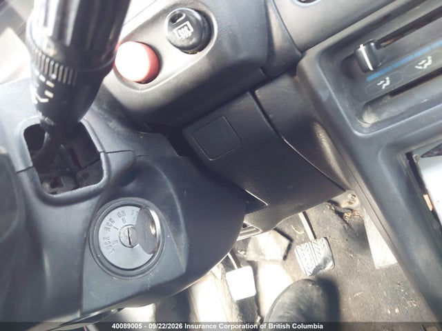 40089005 :رقم المزاد ، JM1EC4339N0110787 vin ، 1992 Mazda Mx-3 Precedia مزاد بيع