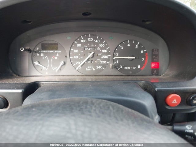 40089005 :رقم المزاد ، JM1EC4339N0110787 vin ، 1992 Mazda Mx-3 Precedia مزاد بيع