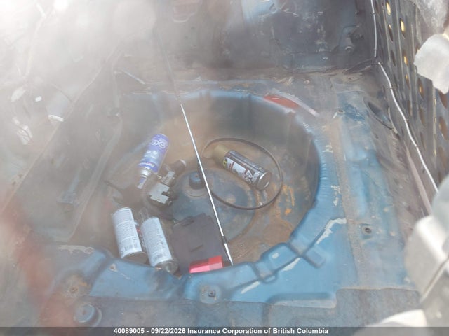 40089005 :رقم المزاد ، JM1EC4339N0110787 vin ، 1992 Mazda Mx-3 Precedia مزاد بيع