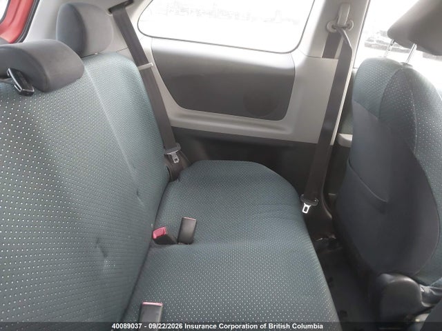 40089037 :رقم المزاد ، JTDJT923865013114 vin ، 2006 Toyota Yaris مزاد بيع