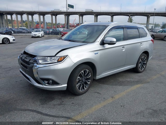 40089057 :رقم المزاد ، JA4J24A53JZ619599 vin ، 2018 Mitsubishi Outlander Phev Gt/se مزاد بيع