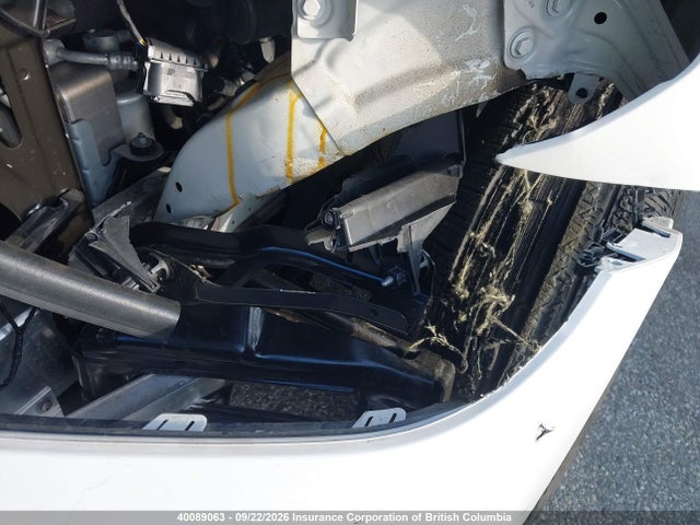 5UXTY5C08M9E42090 BMW X3