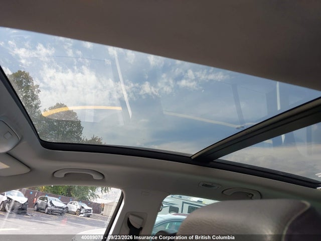 2015 Volkswagen Tiguan Comfortline/trendline მანქანა იყიდება აუქციონზე, vin: WVGHV7AX5FW510399, აუქციონის ნომერი: 40089078
