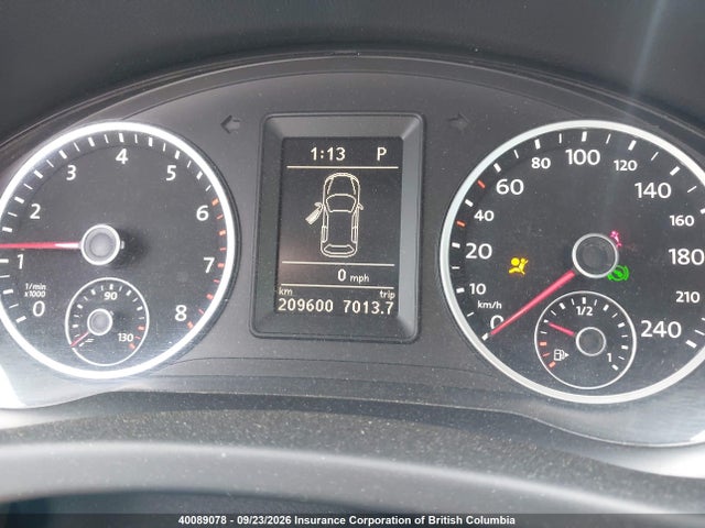 2015 Volkswagen Tiguan Comfortline/trendline მანქანა იყიდება აუქციონზე, vin: WVGHV7AX5FW510399, აუქციონის ნომერი: 40089078