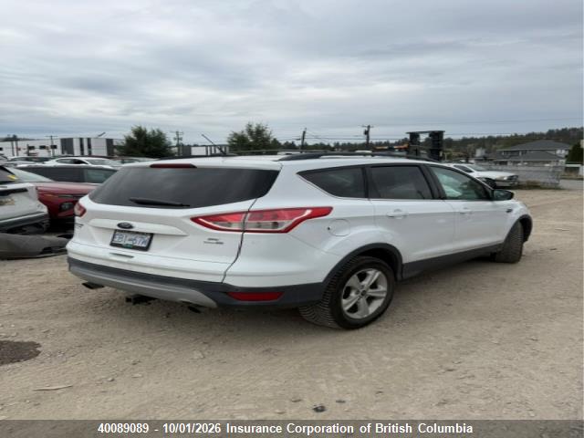 Ford ESCAPE SE 2015 1FMCU9G95FUC51278 Image 4