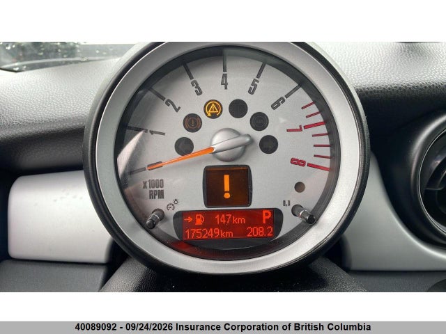 40089092 :رقم المزاد ، WMWMF3C54ATZ25063 vin ، 2010 Mini Cooper مزاد بيع