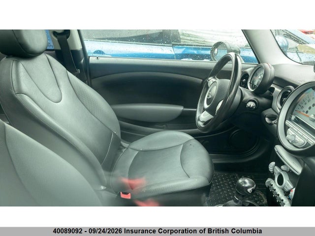 40089092 :رقم المزاد ، WMWMF3C54ATZ25063 vin ، 2010 Mini Cooper مزاد بيع