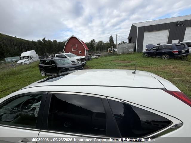 Honda CR-V 2015 2HKRM4H50FH101280 Image 9