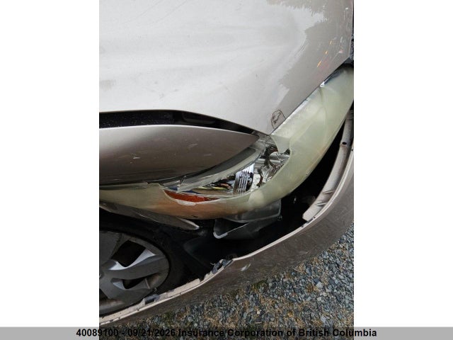 40089100 :رقم المزاد ، 4T1BE46K19U305664 vin ، 2009 Toyota Camry مزاد بيع