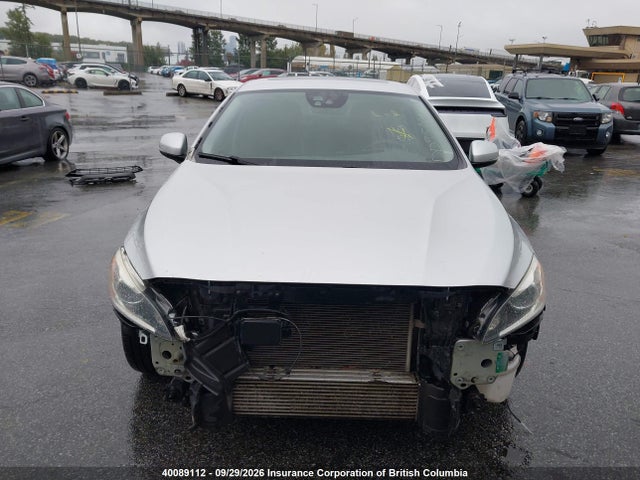 Volvo S60 2015 YV149MFM3F2332014 Image 13