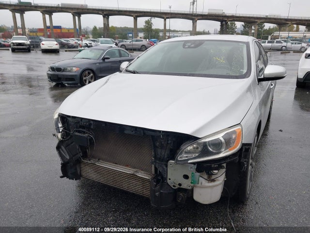 Volvo S60 2015 YV149MFM3F2332014 Image 6