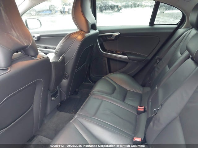 Volvo S60 2015 YV149MFM3F2332014 Image 8