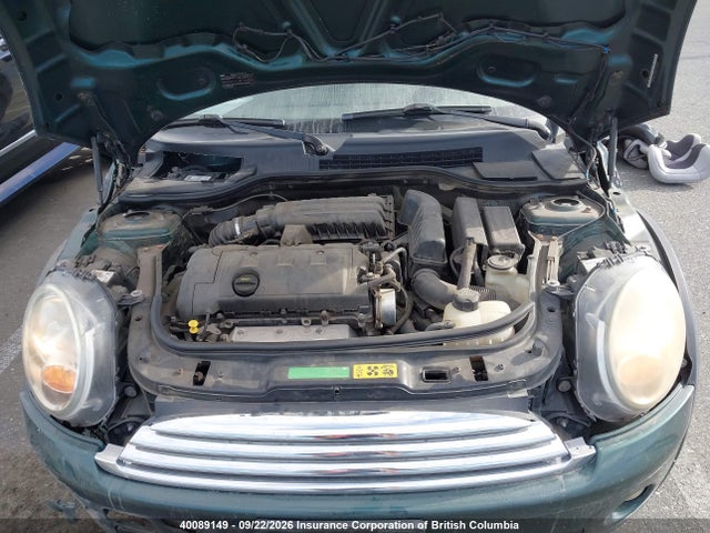 40089149 :رقم المزاد ، WMWML335X9TX33523 vin ، 2009 Mini Cooper Clubman مزاد بيع