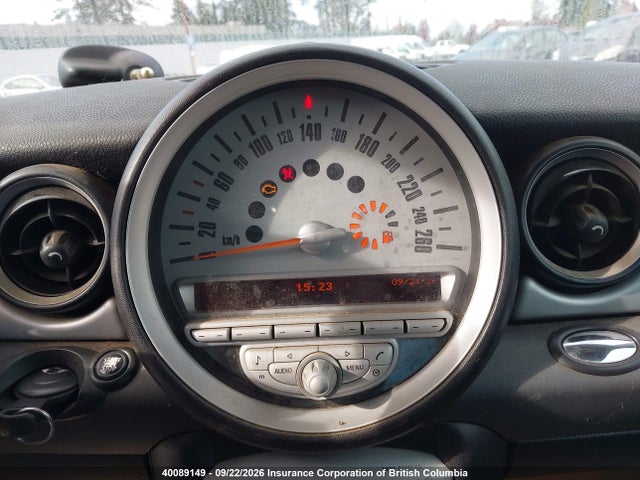 40089149 :رقم المزاد ، WMWML335X9TX33523 vin ، 2009 Mini Cooper Clubman مزاد بيع