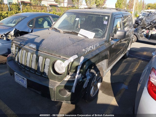40088581 :رقم المزاد ، 1J8FF28W48D602801 vin ، 2008 Jeep Patriot Sport مزاد بيع
