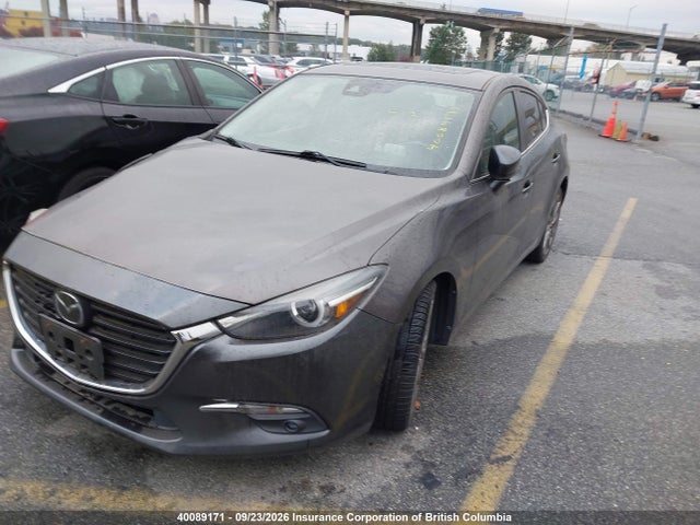 Продаж на аукціоні авто 2018 Mazda 3 Grand Touring, vin: 3MZBN1M39JM238798, номер лоту: 40089171