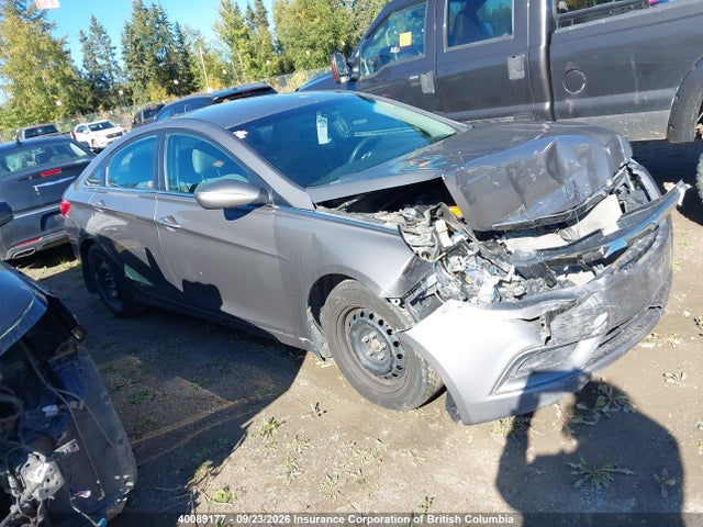 40089177 :رقم المزاد ، 5NPEB4AC1DH572705 vin ، 2013 Hyundai Sonata Gl مزاد بيع