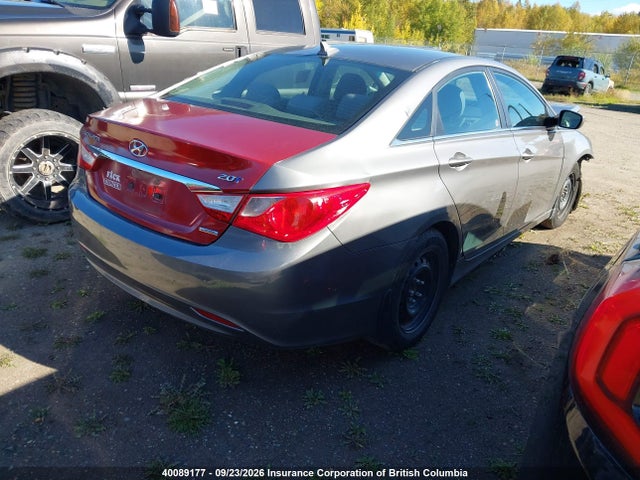 40089177 :رقم المزاد ، 5NPEB4AC1DH572705 vin ، 2013 Hyundai Sonata Gl مزاد بيع