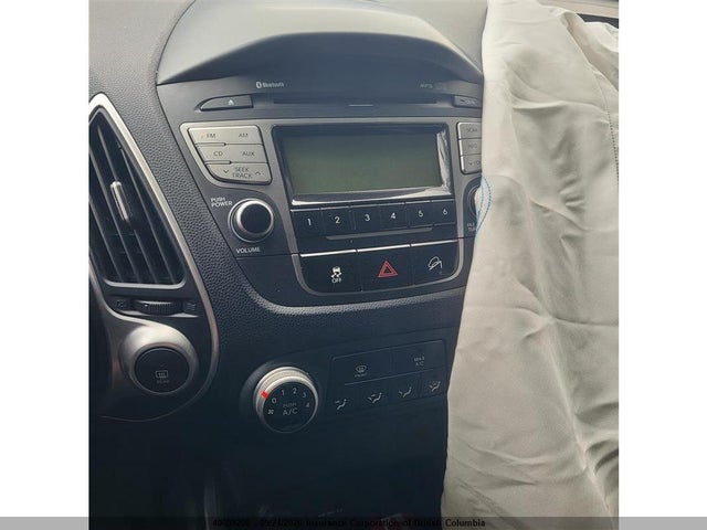 40089200 :رقم المزاد ، KM8JT3AC3BU294135 vin ، 2011 Hyundai Tucson Gl/gls مزاد بيع