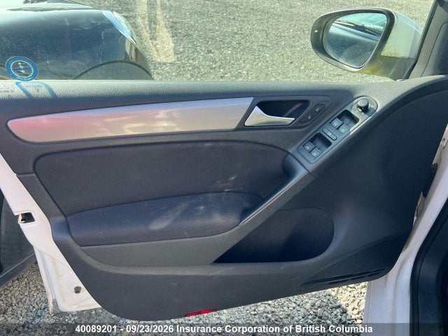 2011 Volkswagen Golf მანქანა იყიდება აუქციონზე, vin: WVWDM7AJ1BW212072, აუქციონის ნომერი: 40089201