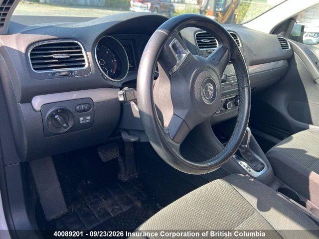2011 Volkswagen Golf მანქანა იყიდება აუქციონზე, vin: WVWDM7AJ1BW212072, აუქციონის ნომერი: 40089201