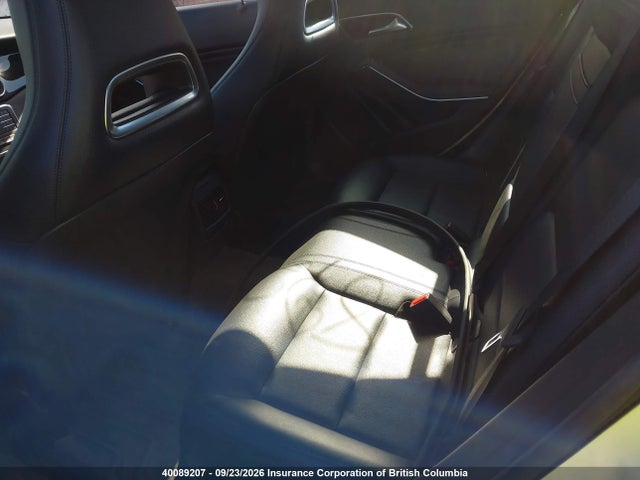 WDDSJ4GBXFN224219 Mercedes-Benz CLA 250 4MATIC