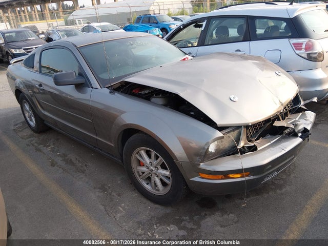 40082506 :رقم المزاد ، 1ZVFT80N755168026 vin ، 2005 Ford Mustang مزاد بيع