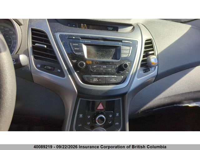 40089219 :رقم المزاد ، KMHDH4AE1FU306214 vin ، 2015 Hyundai Elantra Se/sport/limited مزاد بيع