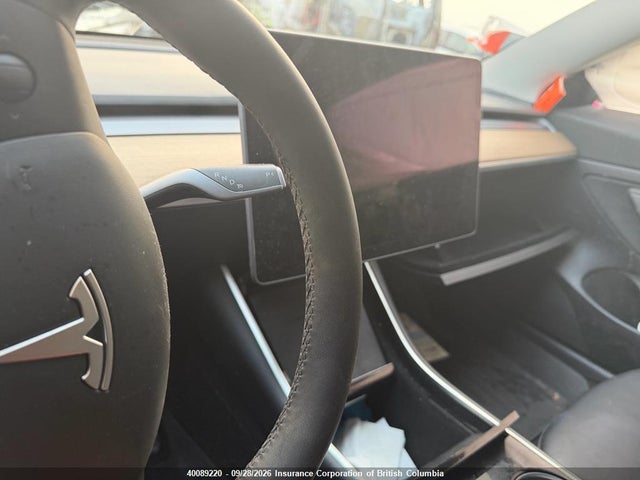 40089220 :رقم المزاد ، 5YJ3E1EA8LF798436 vin ، 2020 Tesla Model 3 مزاد بيع
