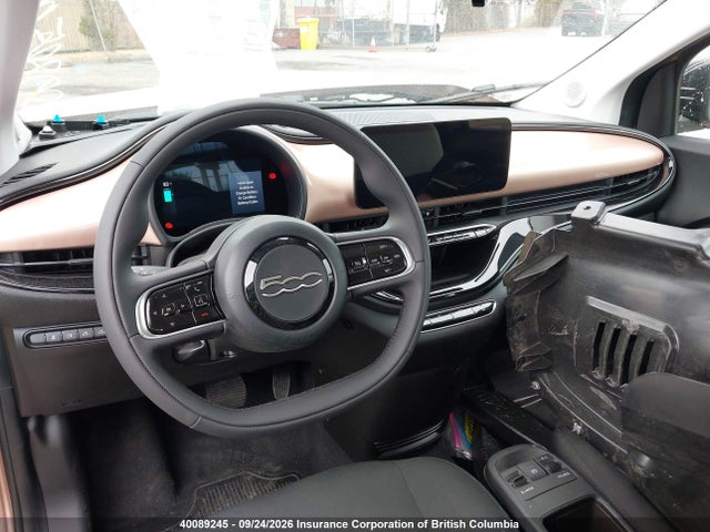 2026 Fiat 500e Bev Pop მანქანა იყიდება აუქციონზე, vin: ZFAFFAB44TX270401, აუქციონის ნომერი: 40089245
