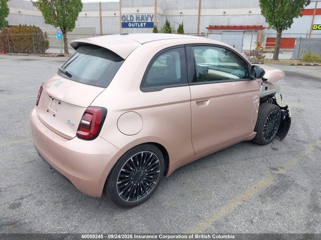 2026 Fiat 500e Bev Pop მანქანა იყიდება აუქციონზე, vin: ZFAFFAB44TX270401, აუქციონის ნომერი: 40089245