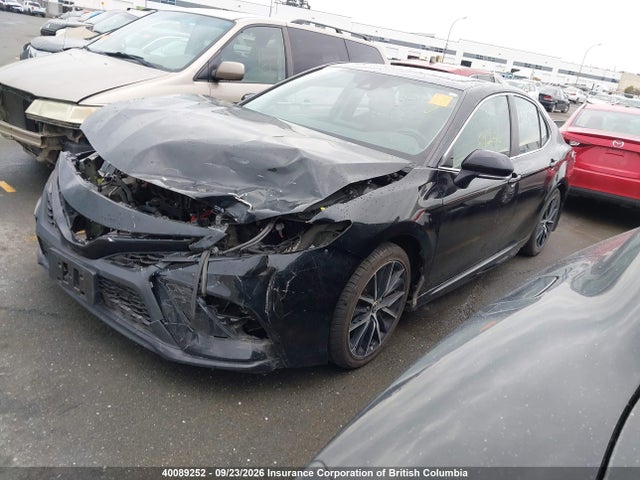 Toyota Camry 2022 4T1B21HK5NU017564 Image 2
