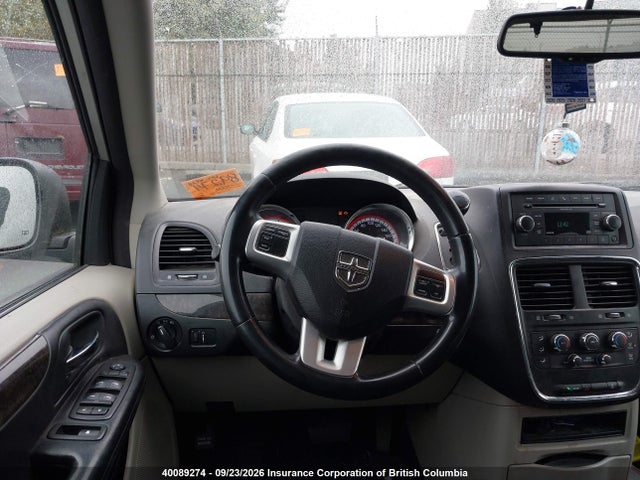 2011 Dodge Grand Caravan Express მანქანა იყიდება აუქციონზე, vin: 2D4RN4DG0BR794078, აუქციონის ნომერი: 40089274