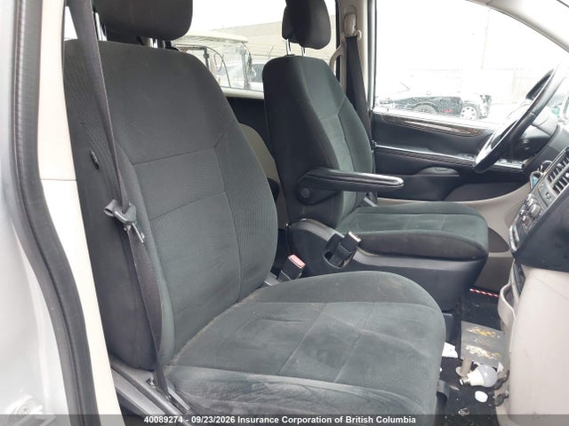 2011 Dodge Grand Caravan Express მანქანა იყიდება აუქციონზე, vin: 2D4RN4DG0BR794078, აუქციონის ნომერი: 40089274