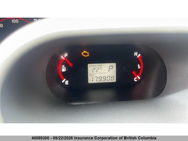 40089300 :رقم المزاد ، 2T1KU4EE5DC943165 vin ، 2013 Toyota Corolla Matrix مزاد بيع