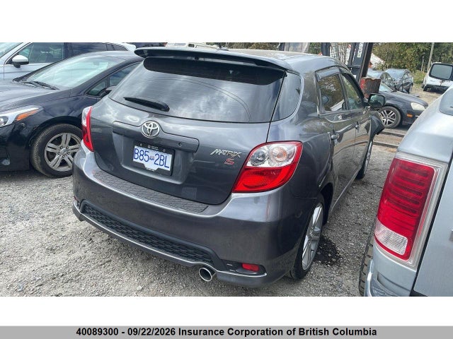 40089300 :رقم المزاد ، 2T1KU4EE5DC943165 vin ، 2013 Toyota Corolla Matrix مزاد بيع