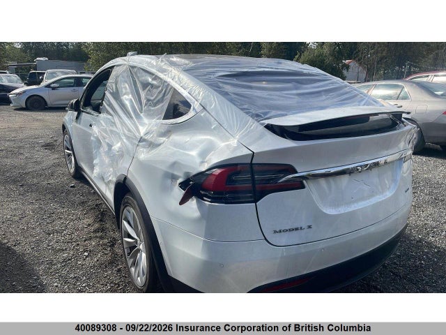 40089308 :رقم المزاد ، 5YJXCDE2XJF120396 vin ، 2018 Tesla Model X Awd/standard Range مزاد بيع