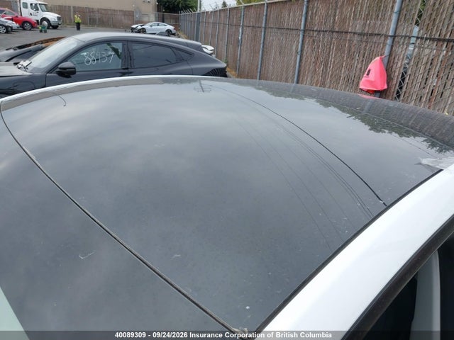 Tesla Model Y 2023 LRWYGDFD6PC902853 Image 23