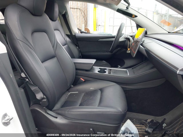 Tesla Model Y 2023 LRWYGDFD6PC902853 Image 5