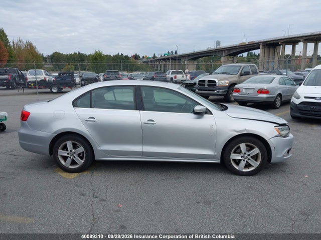 Продажа на аукционе авто 2013 Volkswagen Jetta, vin: 3VWDX7AJ0DM440538, номер лота: 40089310