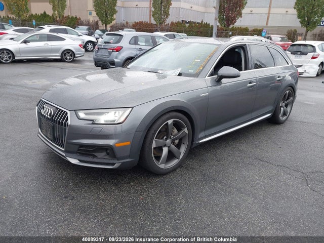 Audi A4 2018 WA19NAF40JA160829 Image 2