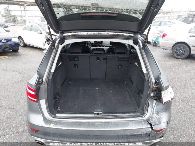 Audi A4 2018 WA19NAF40JA160829 Image 23