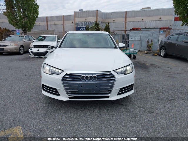 Продаж на аукціоні авто 2017 Audi A4, vin: WAUBNAF4XHN003316, номер лоту: 40089360