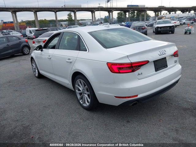 Продаж на аукціоні авто 2017 Audi A4, vin: WAUBNAF4XHN003316, номер лоту: 40089360