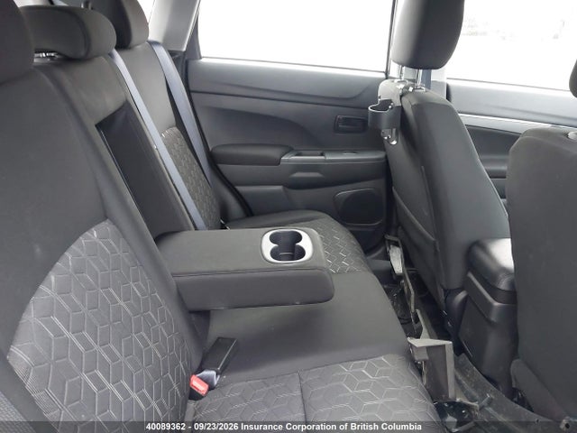 Mitsubishi RVR 2024 JA4AJUAU9RU606522 Image 8