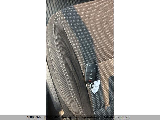 Aukcja sprzedaży 2017 Kia Rondo, vin: KNAHT8A34H7179354, numer aukcji: 40089366