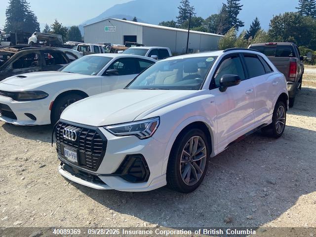 40089369 :رقم المزاد ، WA1DECF34R1039388 vin ، 2024 Audi Q3 مزاد بيع